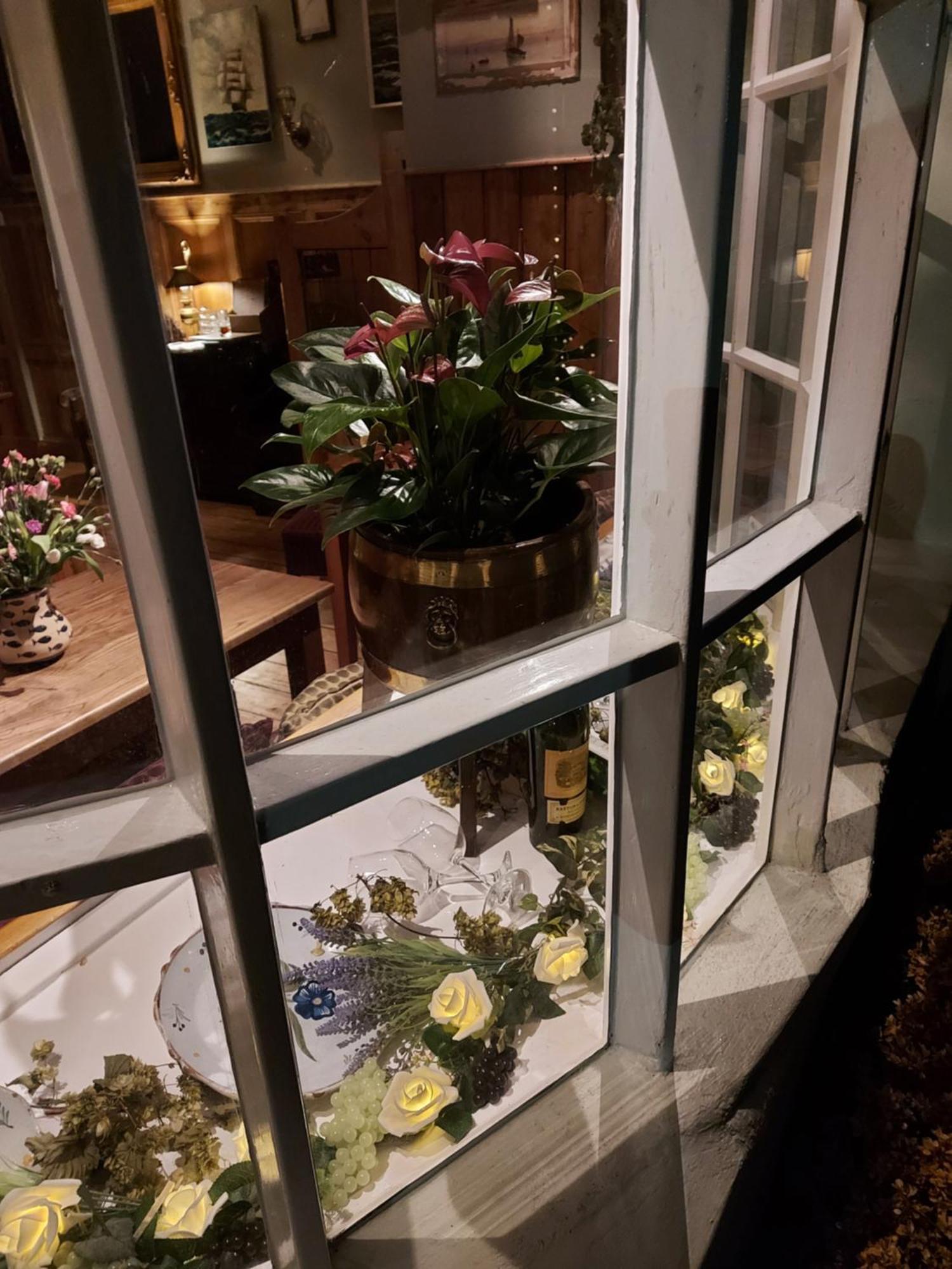 Anzac Street B+Bistro Дартмут Екстериор снимка